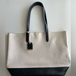 AMAZING COLE HANN BAG! In excellent condition!